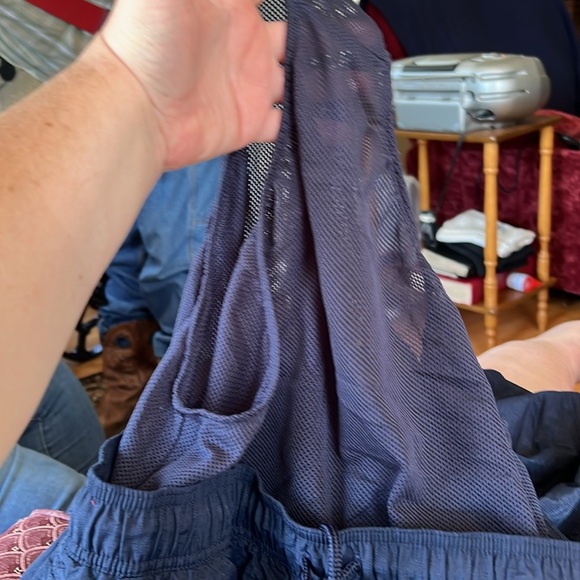 Jos A Bank Men swim trunks navy blue xL shell 100% nylon lining 100% polyester - Picture 11 of 12